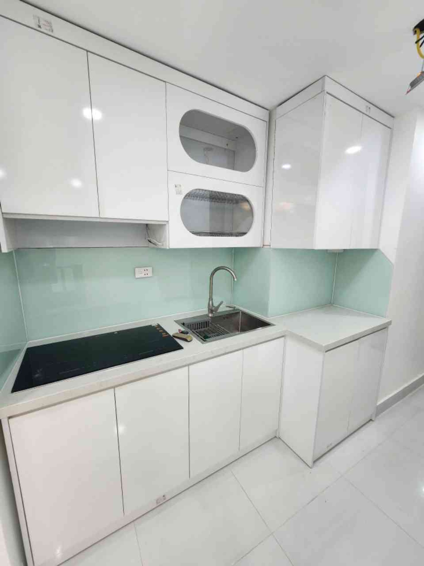 Bán nhà Nguyễn Hiền - diện tích 85m2 1 tầng - Lô góc thoáng sáng - giá 5 tỷ