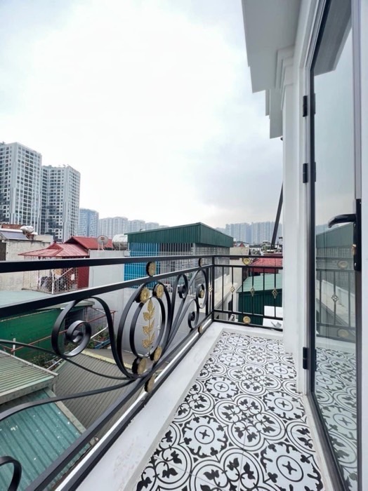 Bán nhà Ngõ Giếng - diện tích 109m2 9 tầng - Ngõ ô tô vào nhà - giá 42,8 tỷ