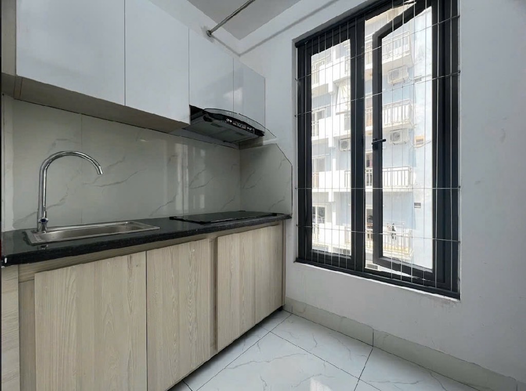 Bán nhà Ngõ Giếng - diện tích 109m2 9 tầng - Ngõ ô tô vào nhà - giá 42,8 tỷ