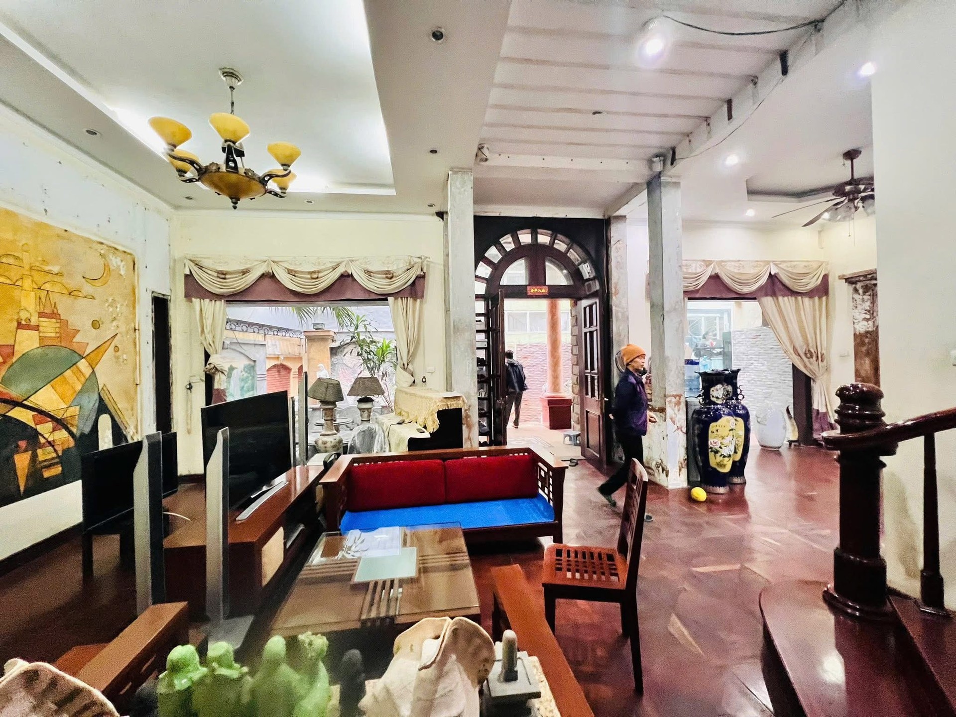 Bán nhà Tô Vĩnh Diện - diện tích 288m2 8 tầng - Mặt phố 7 tầng thang máy - giá 70 tỷ