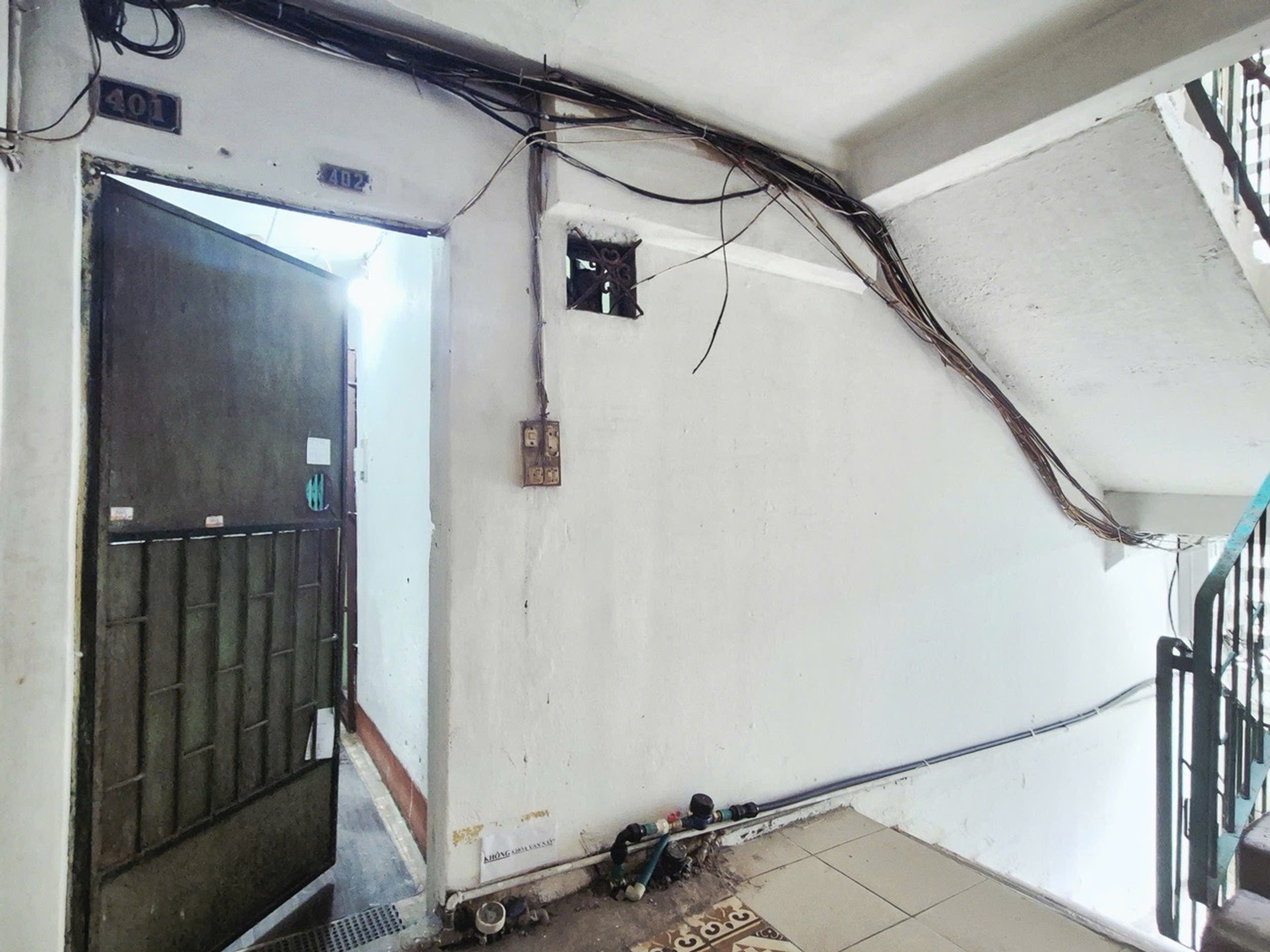 Bán nhà Nguyễn Trãi - diện tích 27m2 1 tầng - Chính chủ bán căn hộ tập thể - giá 3,15 tỷ
