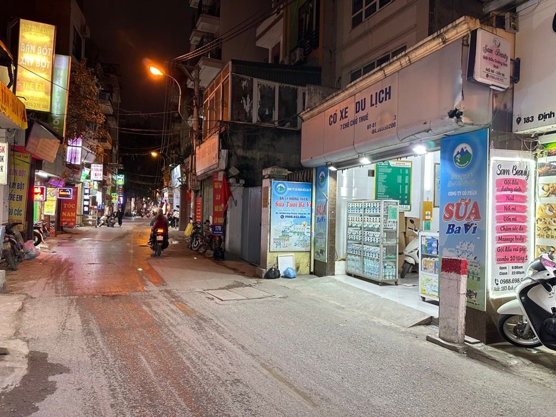 Bán nhà Định Công Thượng - diện tích 124m2 1 tầng - Mặt phố kinh doanh sầm uất - giá 40,5 tỷ