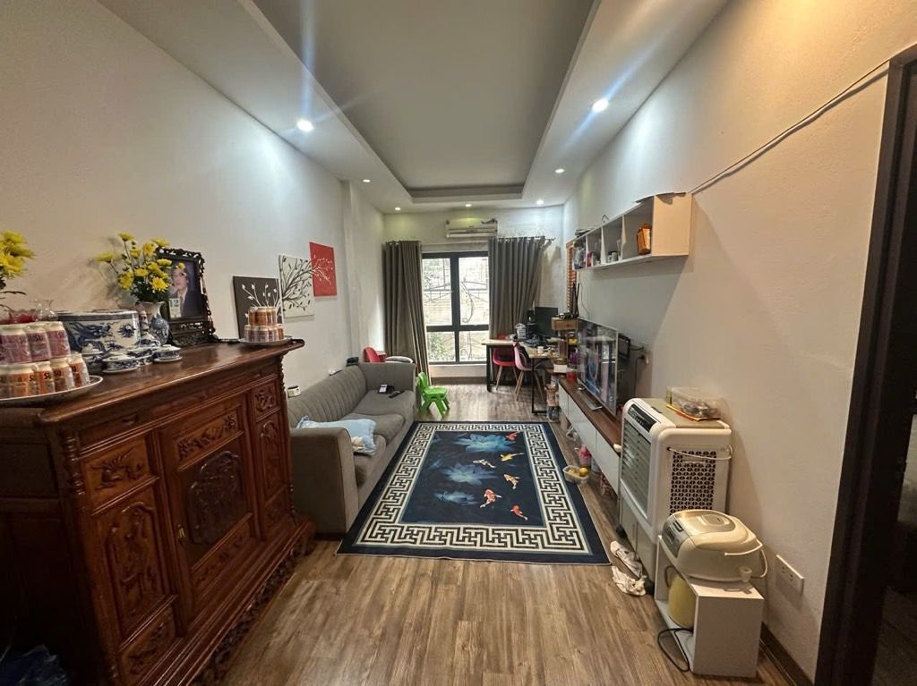 Bán nhà Nghi Tàm - diện tích 92m2 7 tầng - Ngõ ô tô tránh - giá 38,55 tỷ