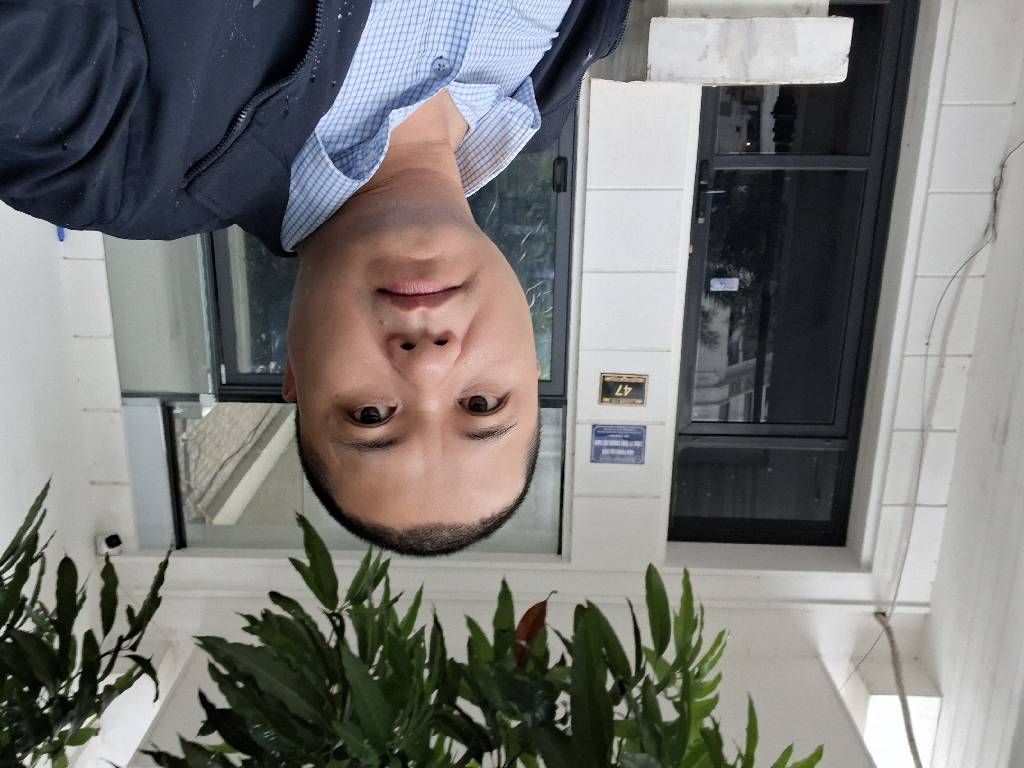 Bán nhà Louis 8 - diện tích 95m2 5 tầng - Ô tô tránh - giá 32,5 tỷ