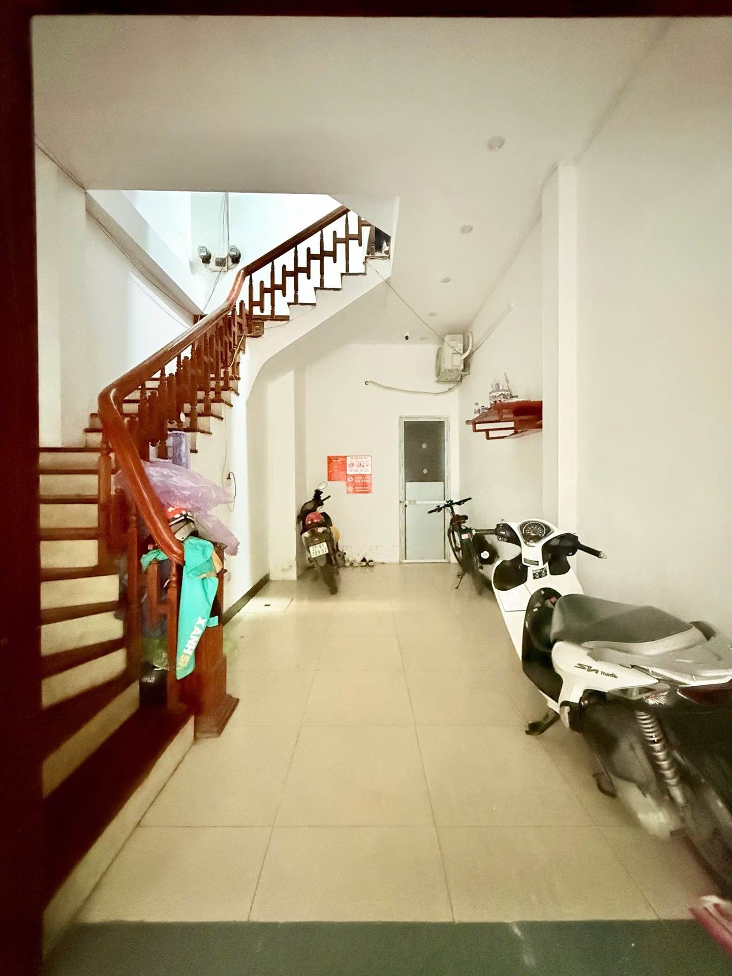 Bán nhà Kim Giang - diện tích 52m2 5 tầng - Ngõ thông, gần ô tô - giá 14,9 tỷ