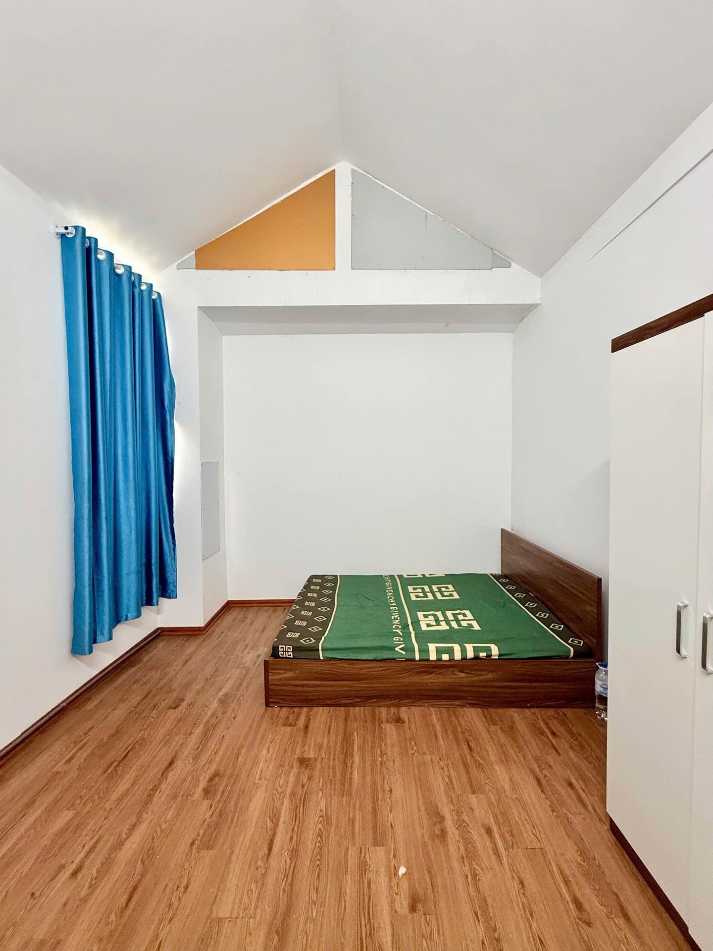Bán nhà Kim Giang - diện tích 52m2 5 tầng - Ngõ thông, gần ô tô - giá 14,9 tỷ