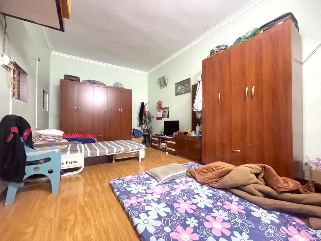 Bán nhà Linh Quang - diện tích 92m2 3 tầng - Ngõ 3 ô tô tránh - giá 33 tỷ