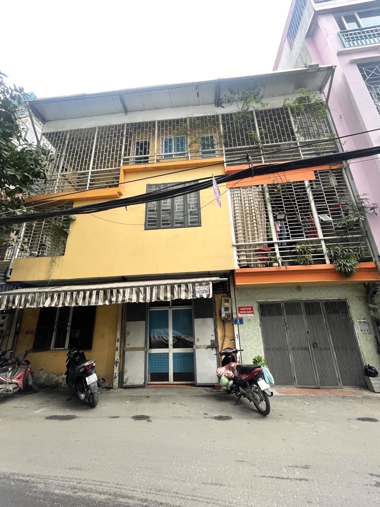 Bán nhà Linh Quang - diện tích 92m2 3 tầng - Ngõ 3 ô tô tránh - giá 33 tỷ