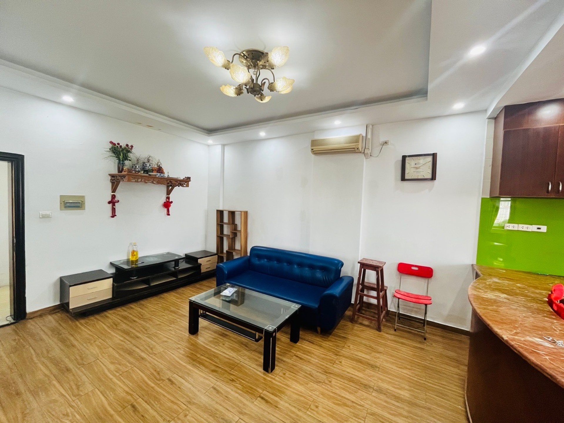 Bán nhà Hoàng Mai - diện tích 78m2 14 tầng - Lô Góc - View Hồ Linh Đàm - giá 5,1 tỷ