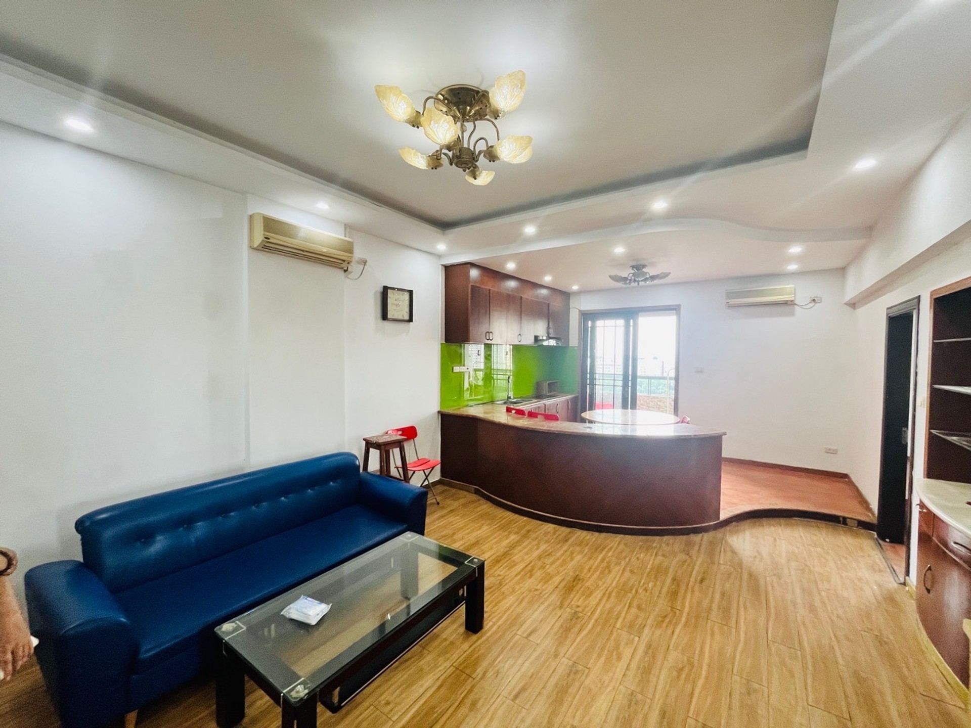 Bán nhà Hoàng Mai - diện tích 78m2 14 tầng - Lô Góc - View Hồ Linh Đàm - giá 5,1 tỷ