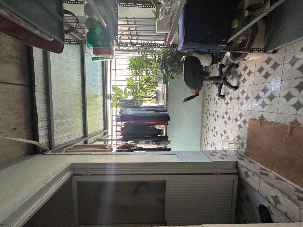 Bán nhà Lạc Trung - diện tích 75m2 3 tầng - Lô góc 2 mặt thoáng - giá 38 tỷ