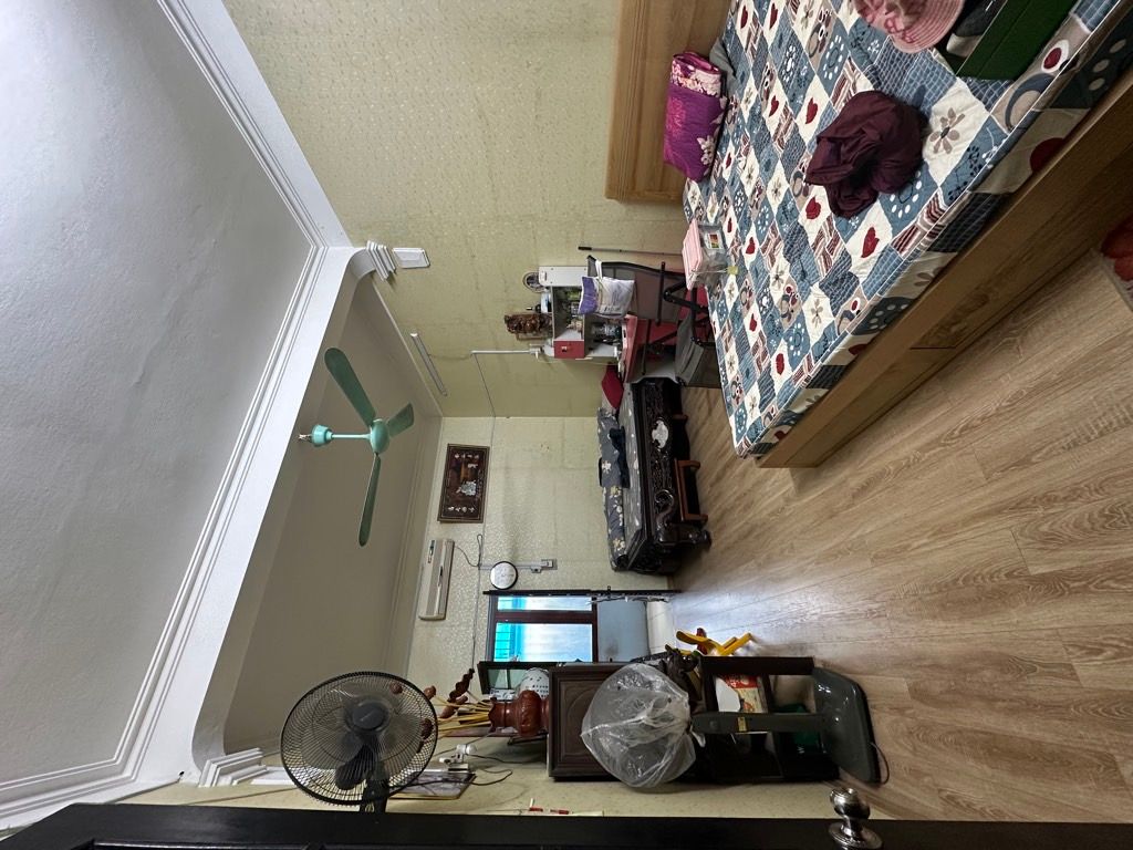 Bán nhà Lạc Trung - diện tích 75m2 3 tầng - Lô góc 2 mặt thoáng - giá 38 tỷ