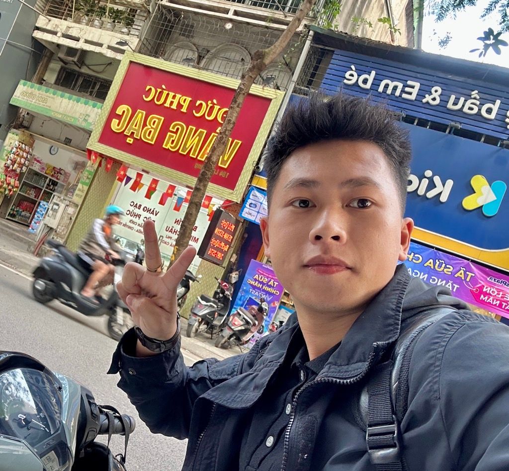 Bán nhà Lạc Trung - diện tích 75m2 3 tầng - Lô góc 2 mặt thoáng - giá 38 tỷ