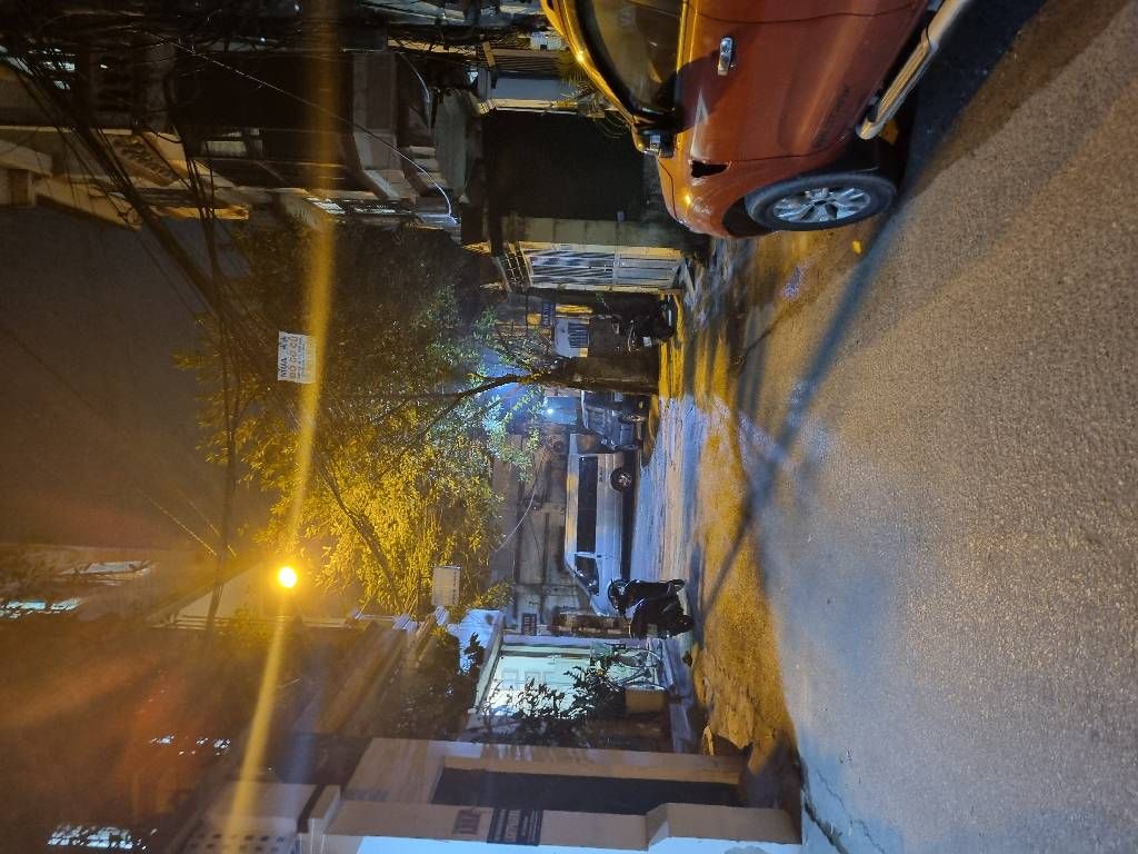 Bán nhà Nguyễn Văn Trỗi - diện tích 73m2 5 tầng - Lô góc 3 mặt thoáng - giá 25,9 tỷ