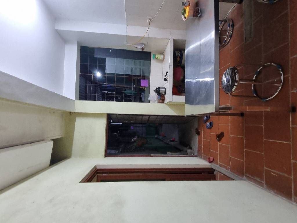 Bán nhà Nguyễn Văn Trỗi - diện tích 73m2 5 tầng - Lô góc 3 mặt thoáng - giá 25,9 tỷ