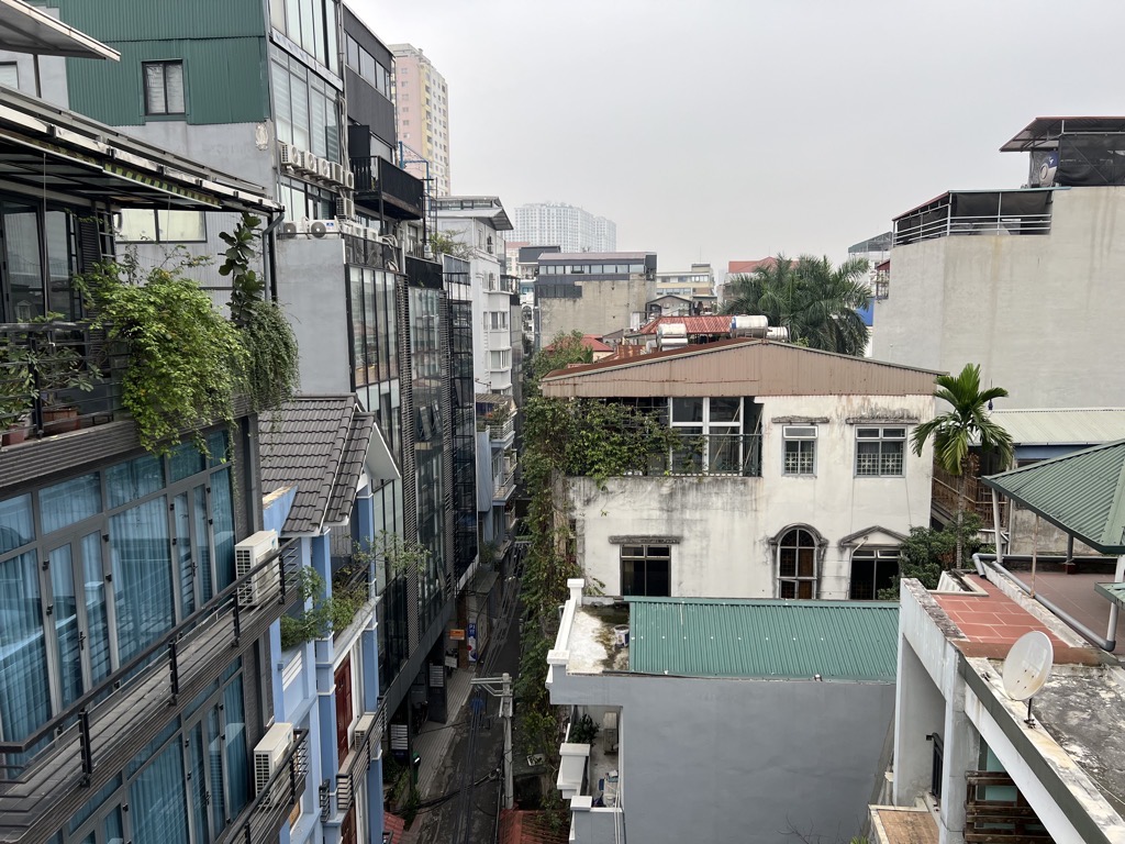 Bán nhà Thái Hà - diện tích 118m2 6 tầng - Gara ô tô, thang máy - giá 47 tỷ