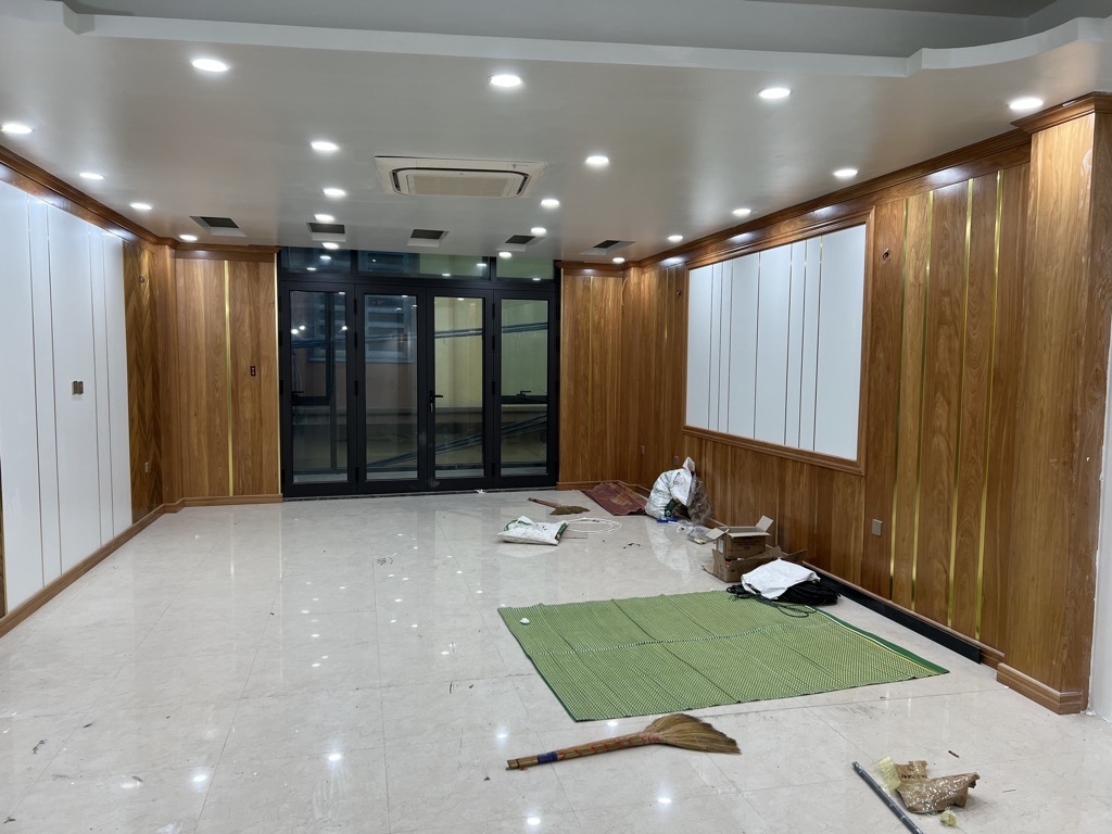 Bán nhà Thái Hà - diện tích 118m2 6 tầng - Gara ô tô, thang máy - giá 47 tỷ