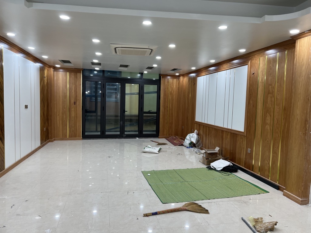 Bán nhà Thái Hà - diện tích 118m2 6 tầng - Gara ô tô, thang máy - giá 47 tỷ