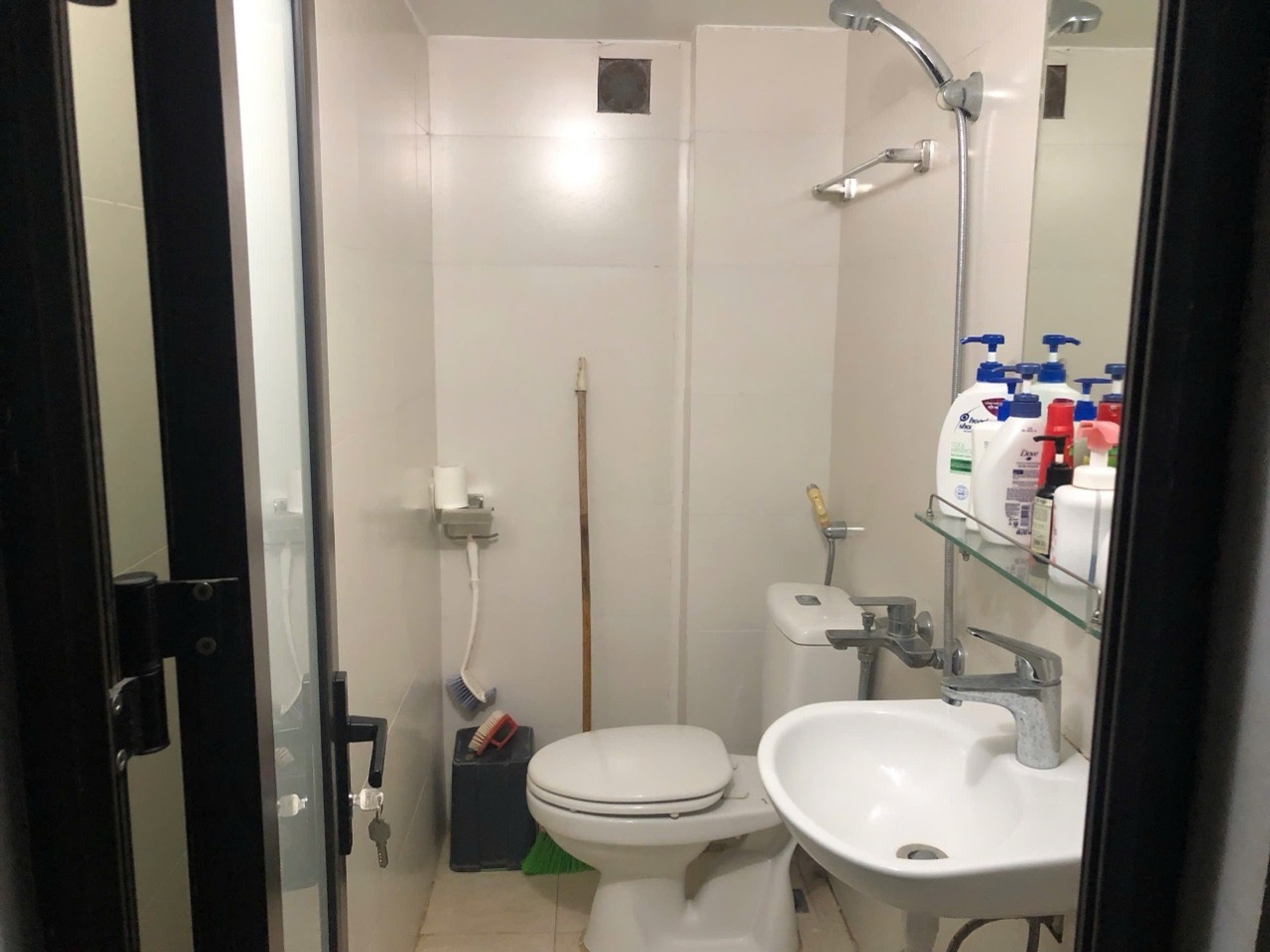 Bán nhà Vũ Ngọc Phan - diện tích 30m2 4 tầng - ngõ ô tô tránh - giá 7,5 tỷ