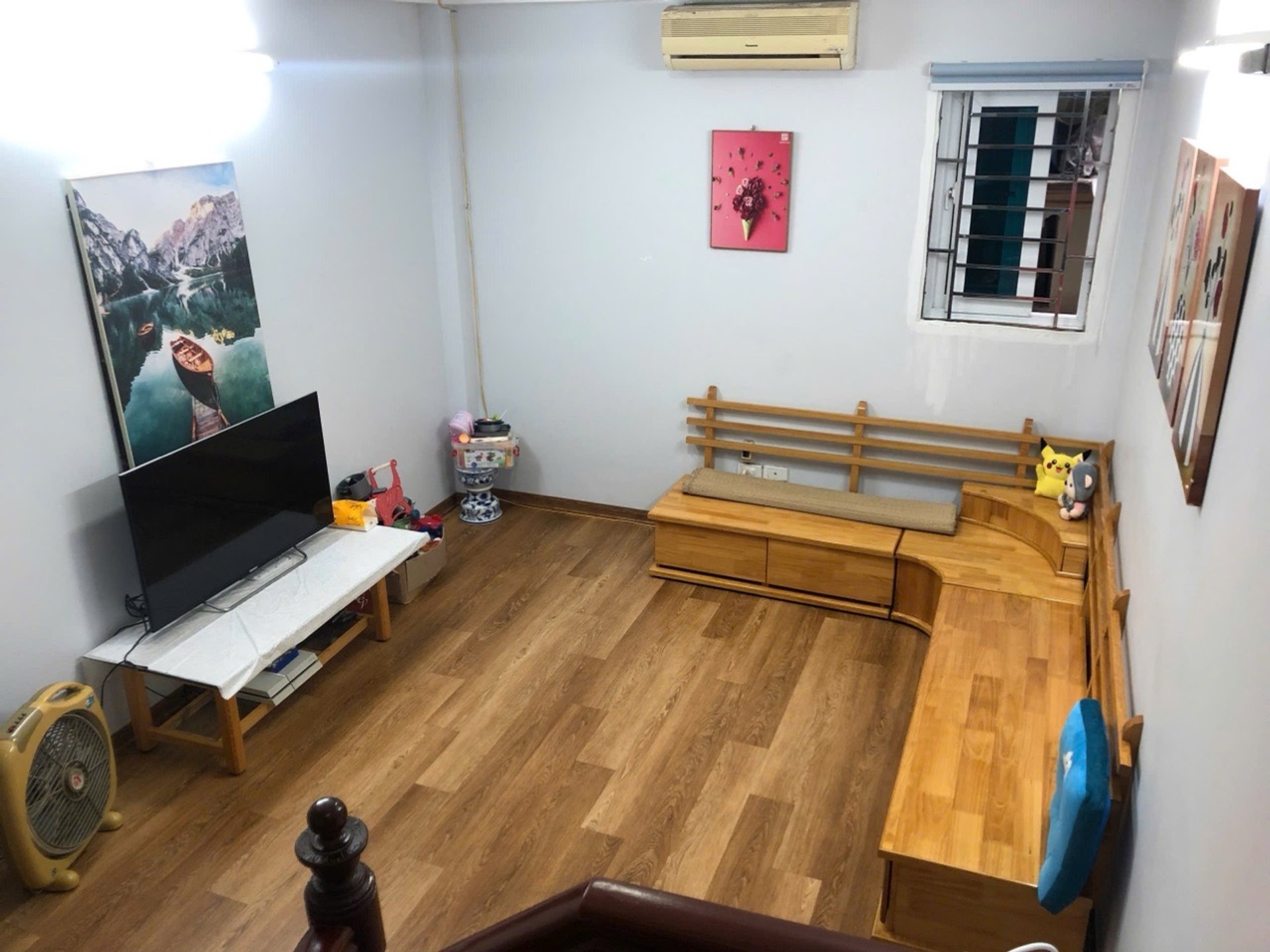 Bán nhà Vũ Ngọc Phan - diện tích 30m2 4 tầng - ngõ ô tô tránh - giá 7,5 tỷ