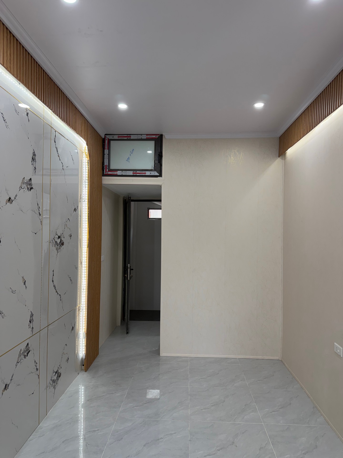 Bán nhà Lĩnh Nam - diện tích 20m2 5 tầng - Nhà mới, 2 mặt thoáng - giá 5 tỷ