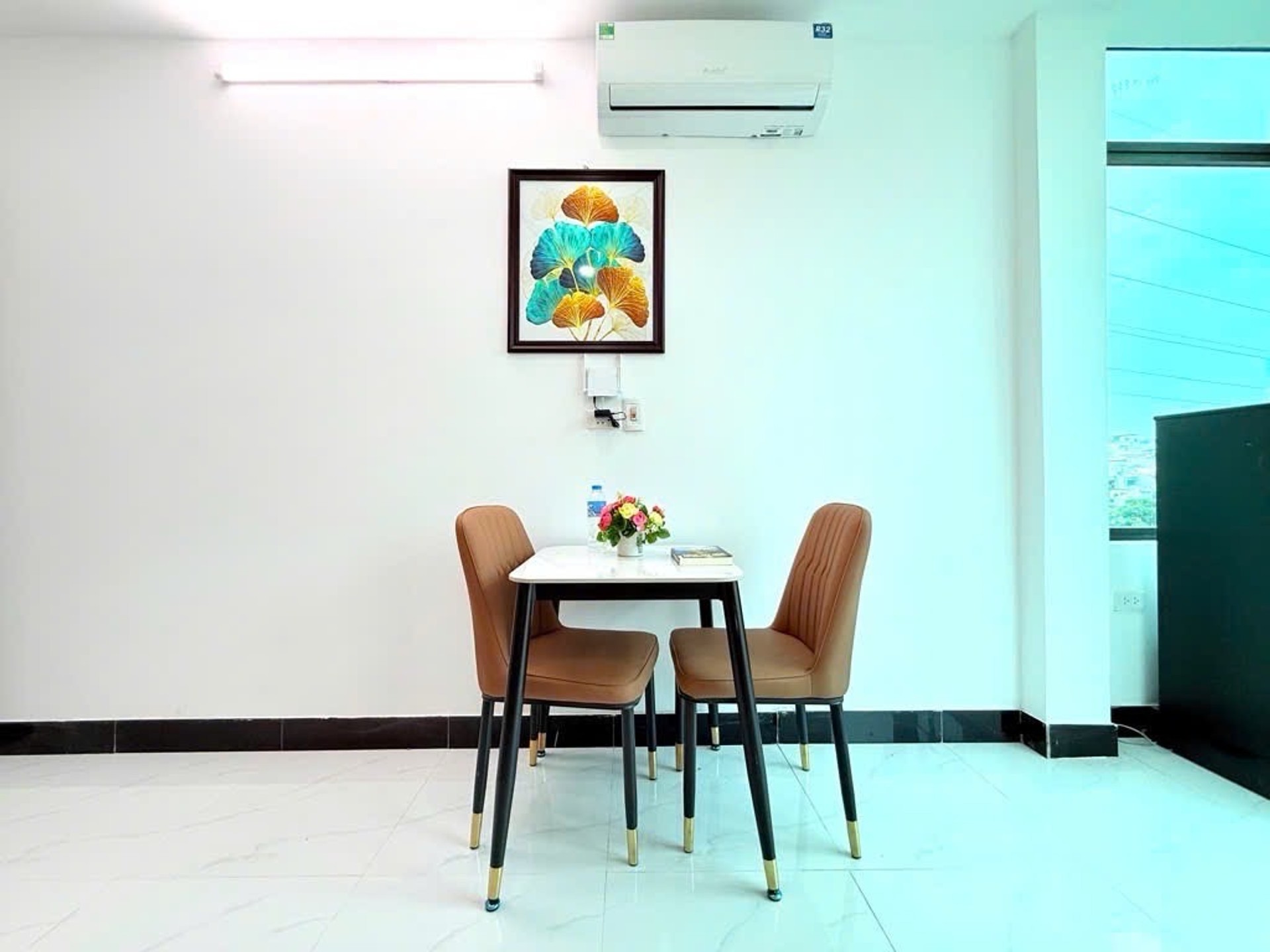 Bán nhà Giải Phóng - diện tích 55m2 6 tầng - thang máy, ô tô tránh - giá 13,95 tỷ