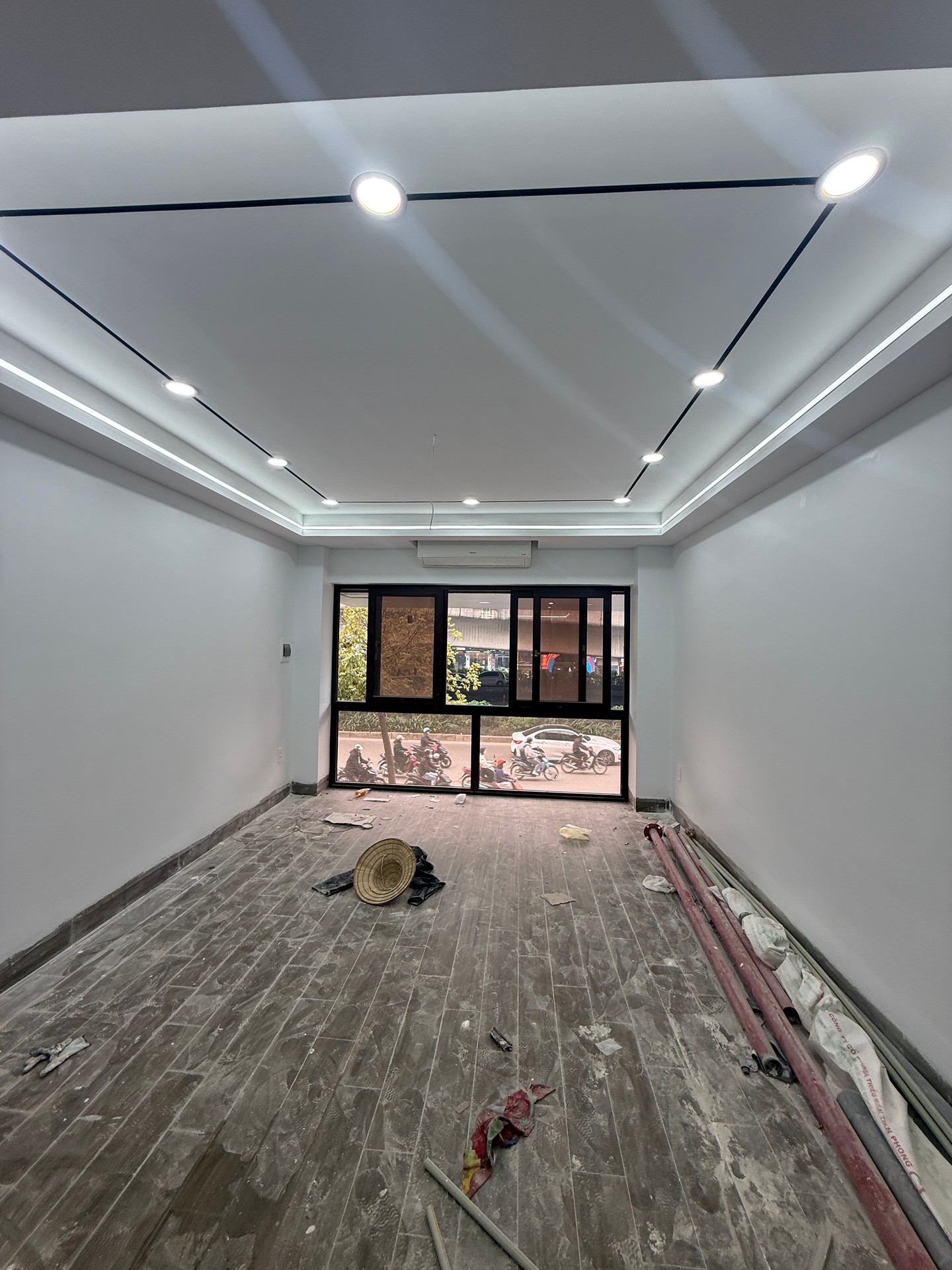 Bán nhà Nguyễn Xiển - diện tích 55m2 8 tầng - Mặt phố kinh doanh - giá 37,9 tỷ