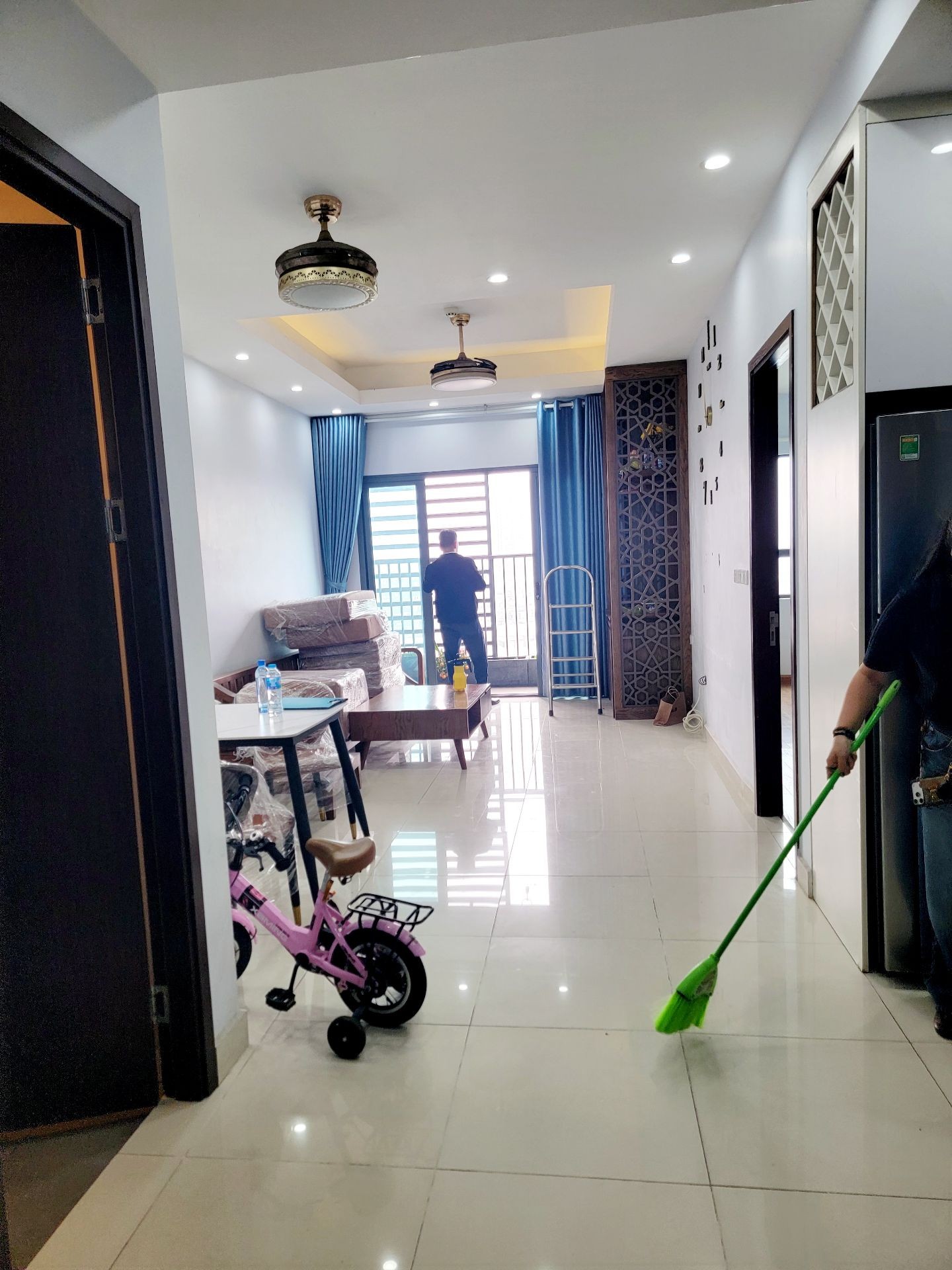 Bán nhà The Two Residence - diện tích 79m2 9 tầng - Căn hộ đẹp hiếm có - giá 7,5 tỷ