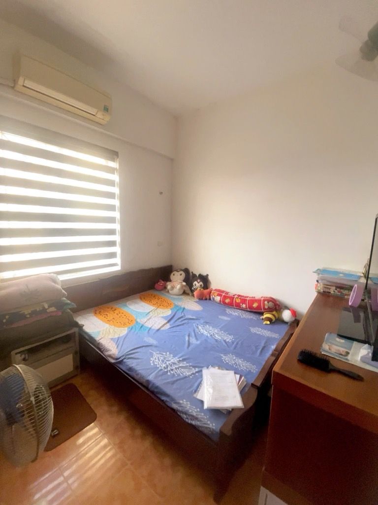 Bán nhà NƠ 14B - diện tích 70m2 14 tầng - Gần chợ - giá 4,8 tỷ