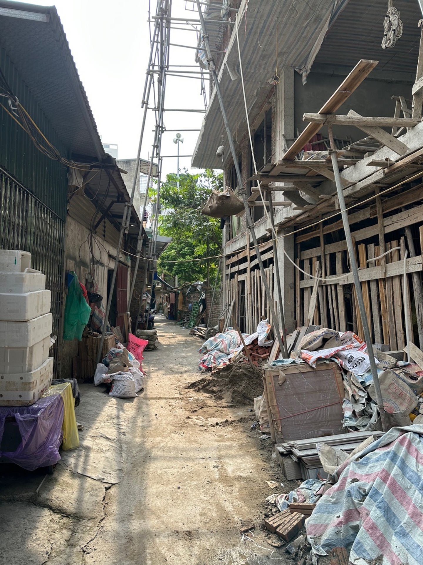 Bán nhà Lương Khánh Thiện - diện tích 54m2 7 tầng - Ô tô đỗ cửa - giá 18 tỷ
