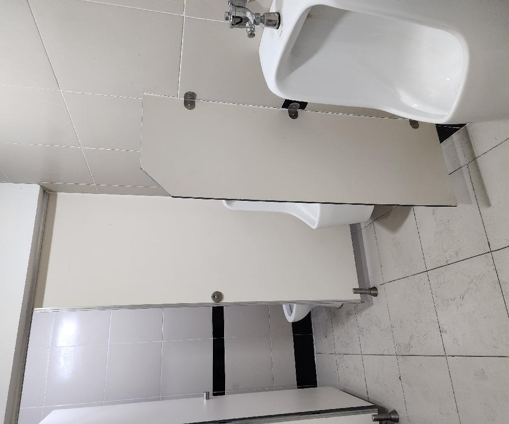 Bán nhà Trần Nguyên Đán - diện tích 91.8m2 5 tầng - Lô góc mặt phố - giá 65 tỷ