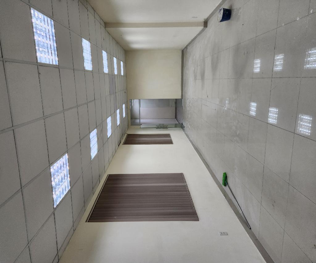 Bán nhà Trần Nguyên Đán - diện tích 91.8m2 5 tầng - Lô góc mặt phố - giá 65 tỷ