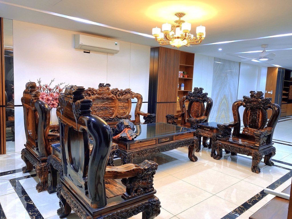 Bán nhà Hồng Hà - diện tích 246m2 6 tầng - Lô góc 2 mặt thoáng - giá 120 tỷ