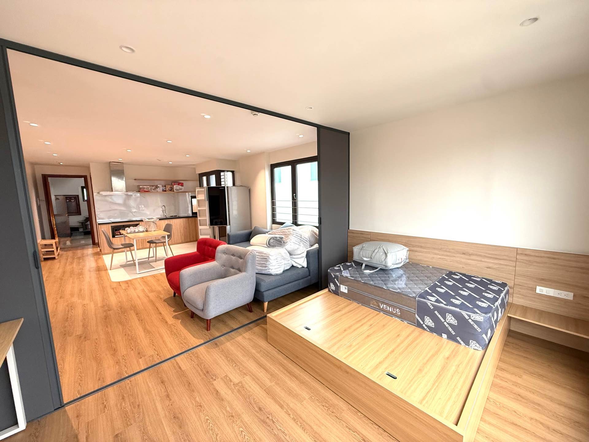 Bán nhà Phan Kế Bính - diện tích 70m2 9 tầng - Ô tô tránh, đỗ trong nhà - giá 40,8 tỷ