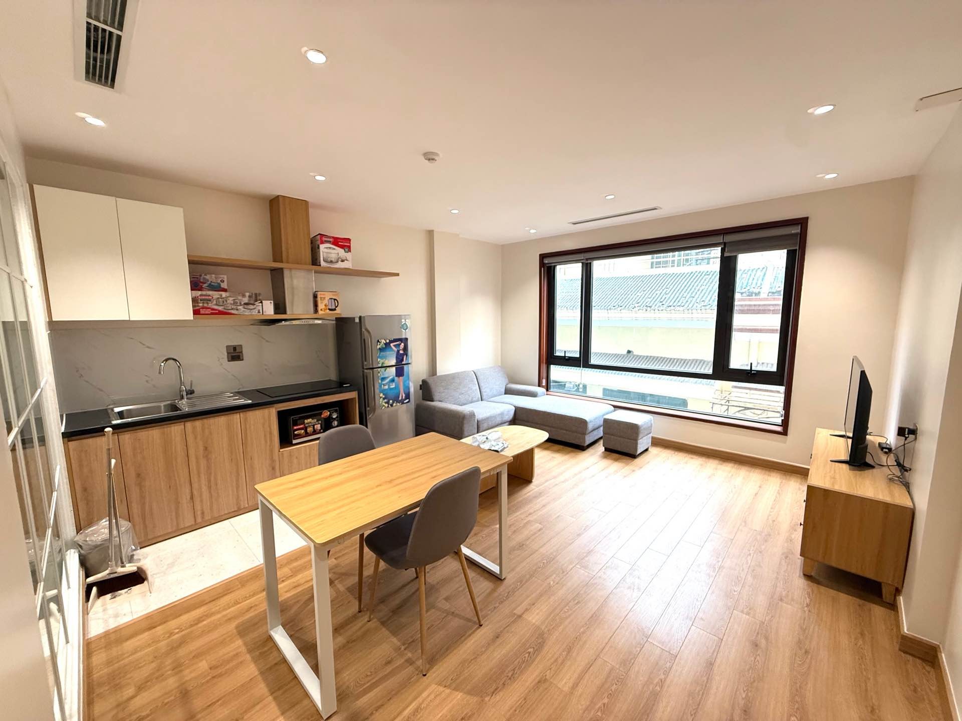 Bán nhà Phan Kế Bính - diện tích 70m2 9 tầng - Ô tô tránh, đỗ trong nhà - giá 40,8 tỷ