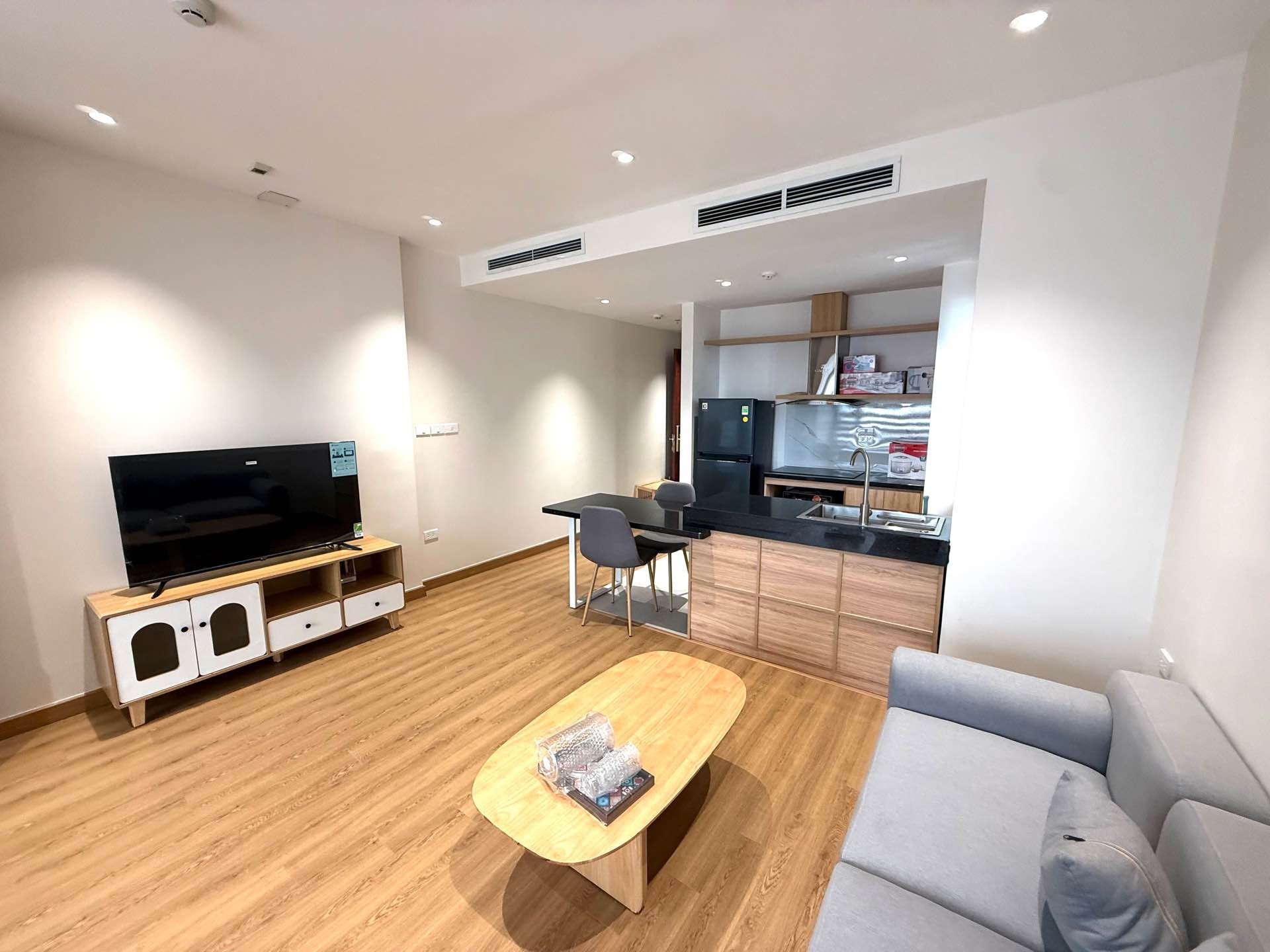 Bán nhà Phan Kế Bính - diện tích 70m2 9 tầng - Ô tô tránh, đỗ trong nhà - giá 40,8 tỷ