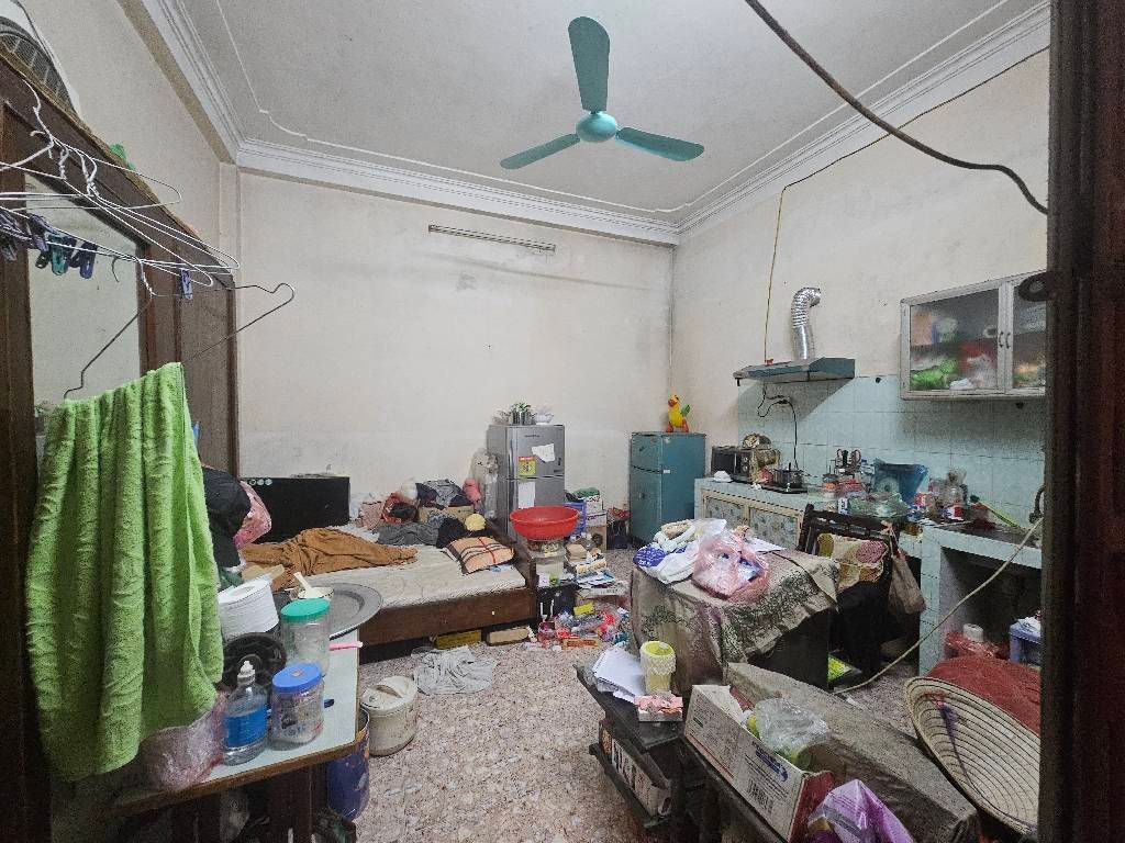 Bán nhà Xã Đàn - diện tích 82m2 4 tầng - Mặt phố VIP - giá 66 tỷ