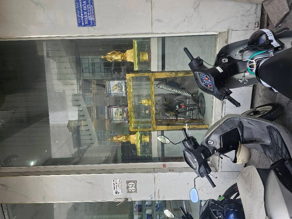 Bán nhà Xã Đàn - diện tích 82m2 4 tầng - Mặt phố VIP - giá 66 tỷ