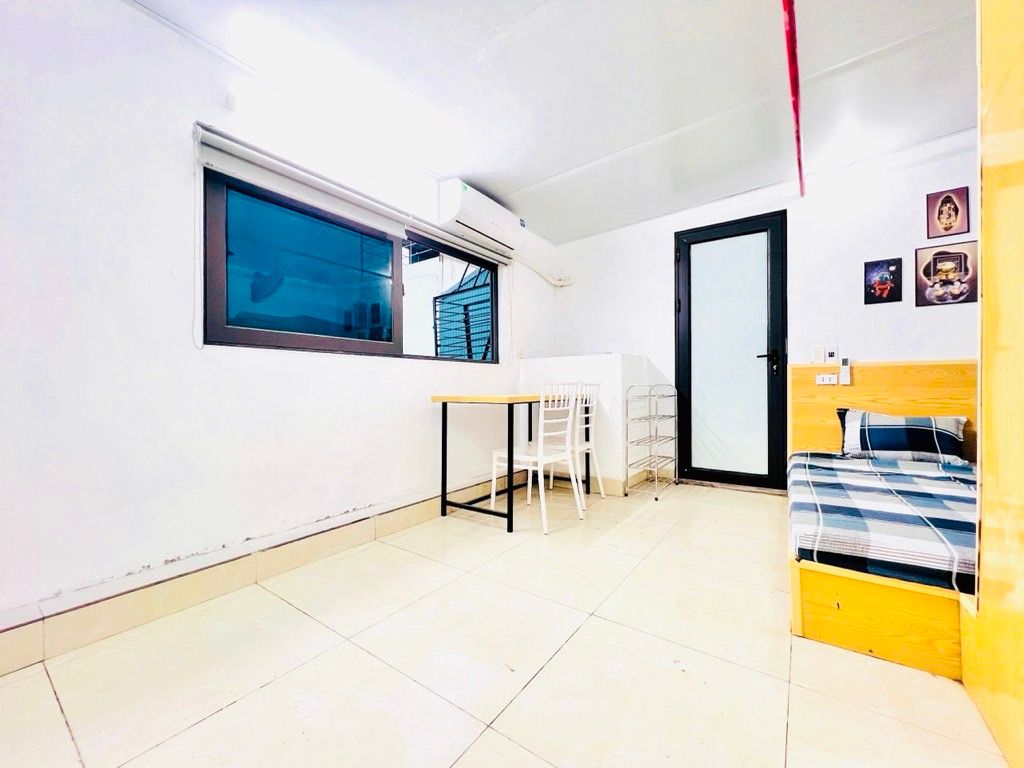 Bán nhà Nguyễn Khoái - diện tích 67m2 6 tầng - Lô góc - giá 10,1 tỷ