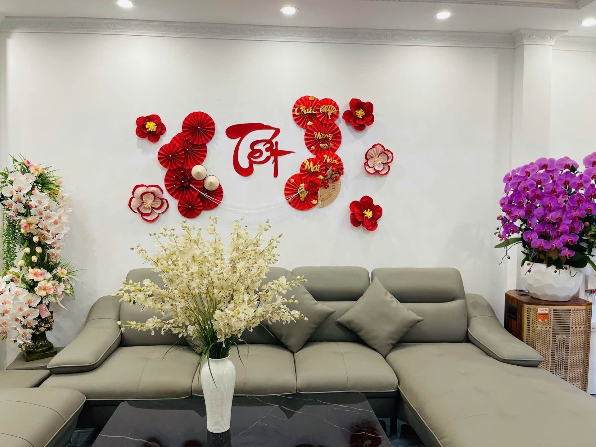 Bán nhà Lĩnh Nam - diện tích 71m2 6 tầng - Lô góc, thang máy - giá 21 tỷ