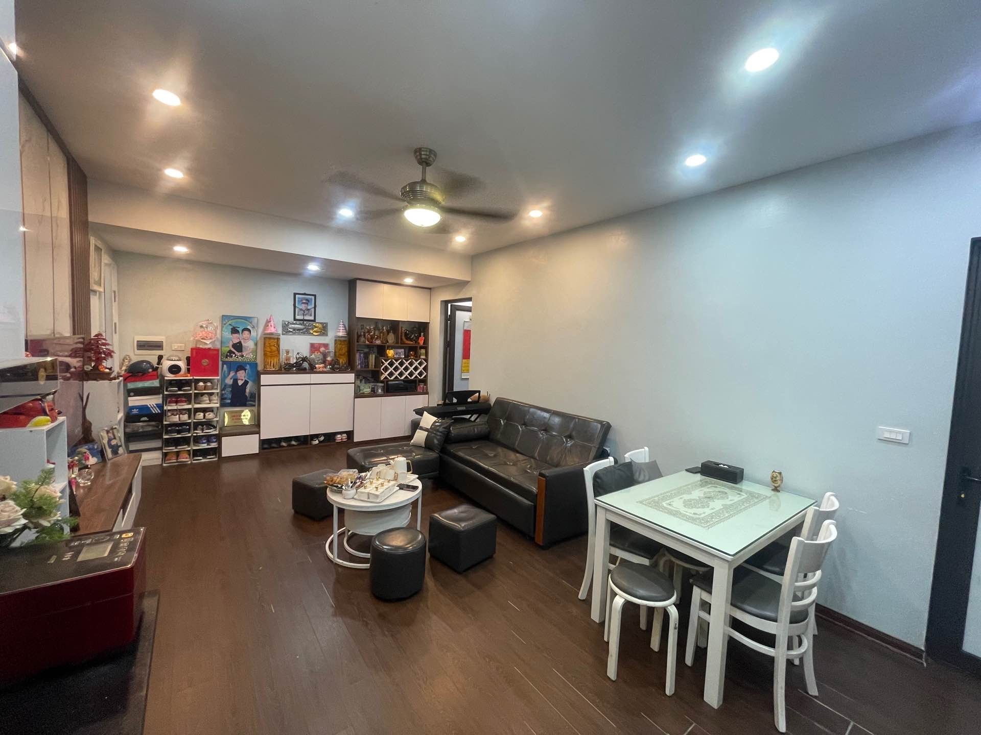 Bán nhà Hoàng Mai - diện tích 66m2 1 tầng - Lô góc 3 thoáng - giá 5,25 tỷ