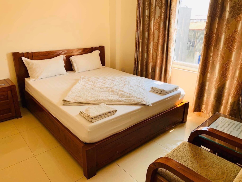 Bán nhà Vũ Tông Phan - diện tích 97m2 9 tầng - Mặt phố lô góc - giá 60 tỷ