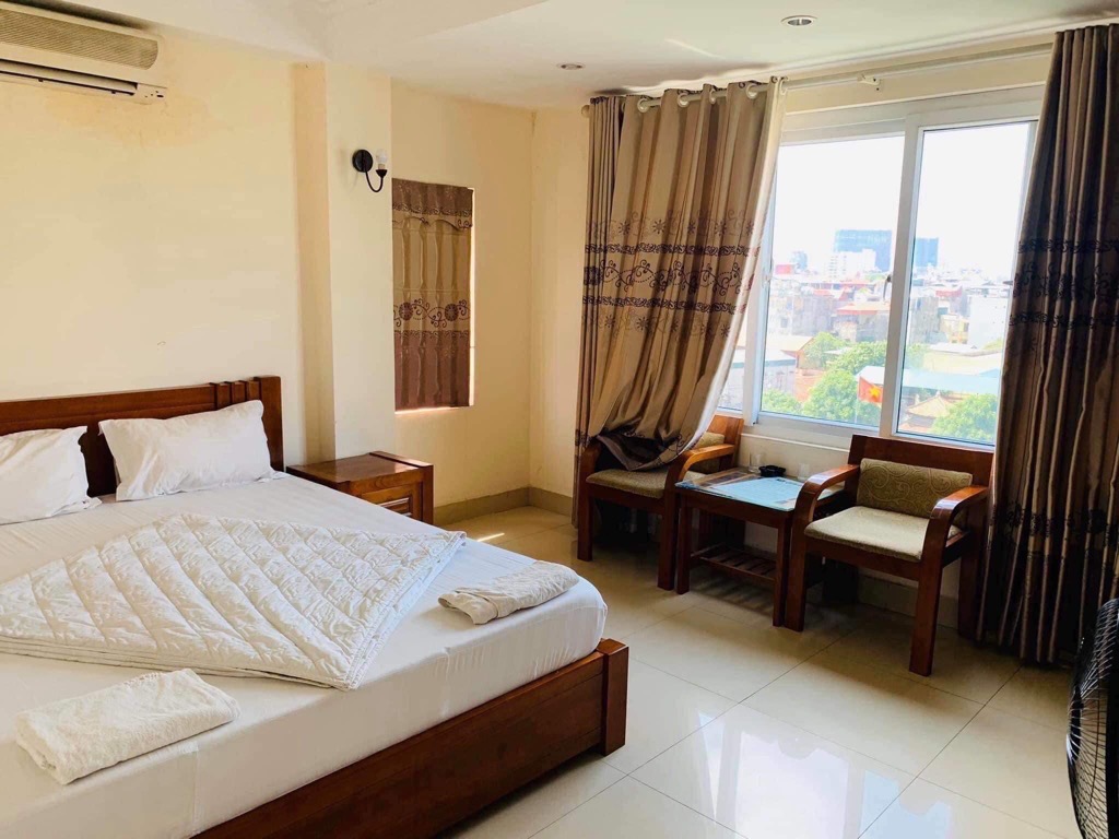 Bán nhà Vũ Tông Phan - diện tích 97m2 9 tầng - Mặt phố lô góc - giá 60 tỷ