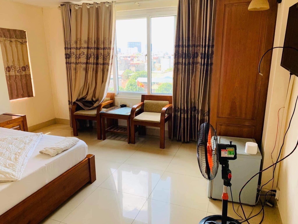 Bán nhà Vũ Tông Phan - diện tích 97m2 9 tầng - Mặt phố lô góc - giá 60 tỷ