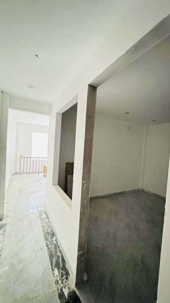 Bán nhà Ngõ Lệnh Cư - diện tích 95m2 7 tầng - Toà nhà dòng tiền - giá 28 tỷ