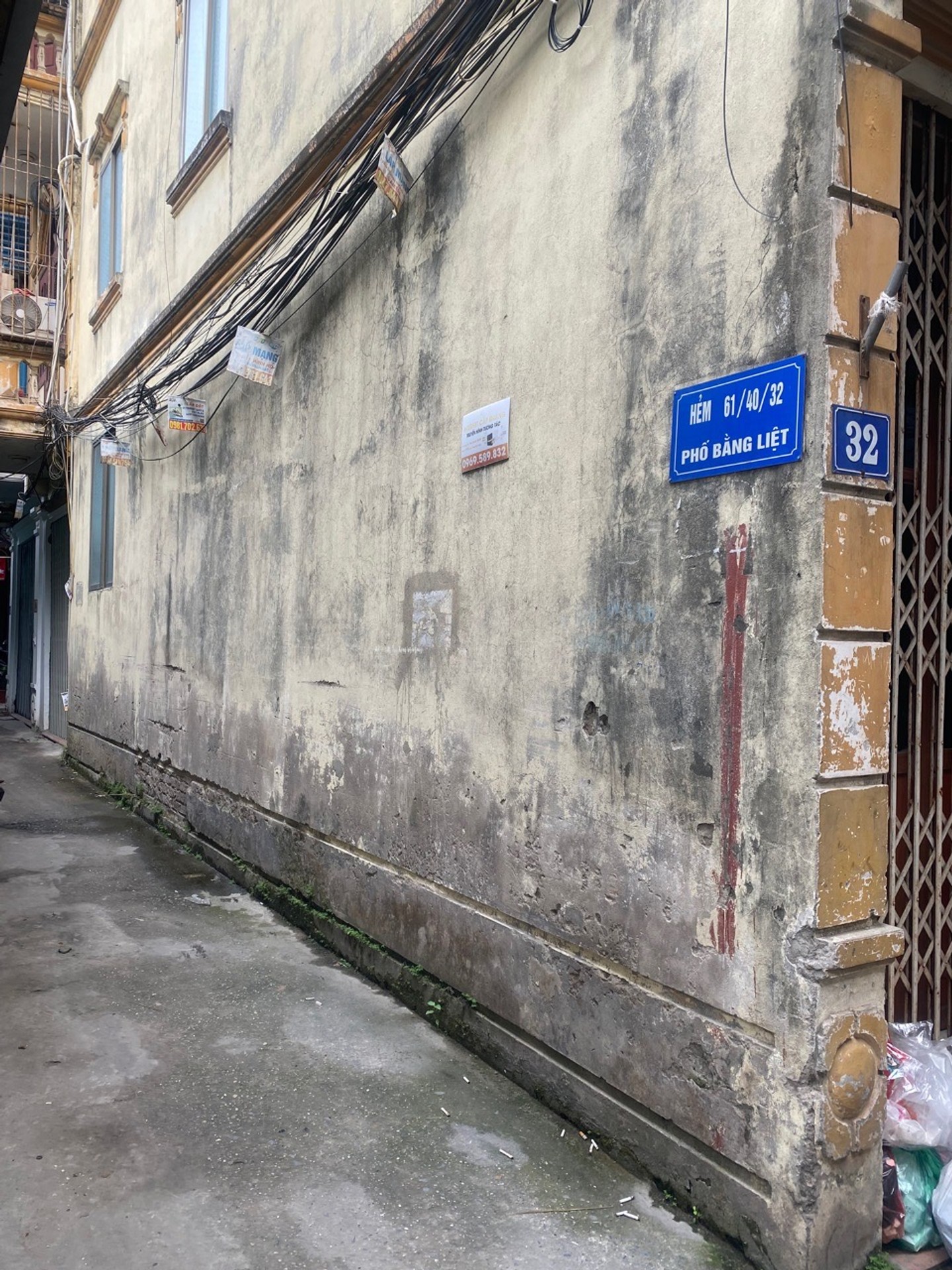 Bán nhà Bằng Liệt - diện tích 37m2 2 tầng - Vị trí đẹp, ô tô tránh - giá 6,35 tỷ