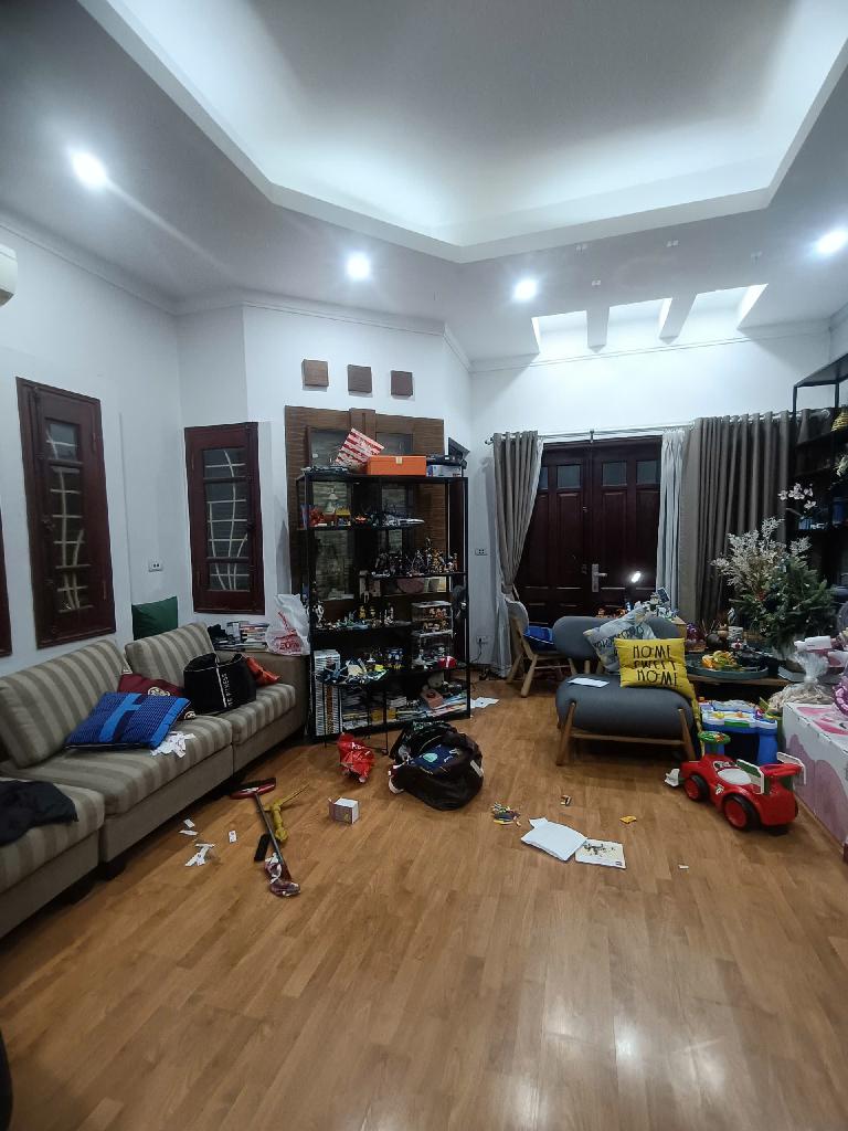 Bán nhà Nguyễn Cảnh Dị - diện tích 80m2 5 tầng - Căn góc 2 mặt thoáng - giá 47 tỷ