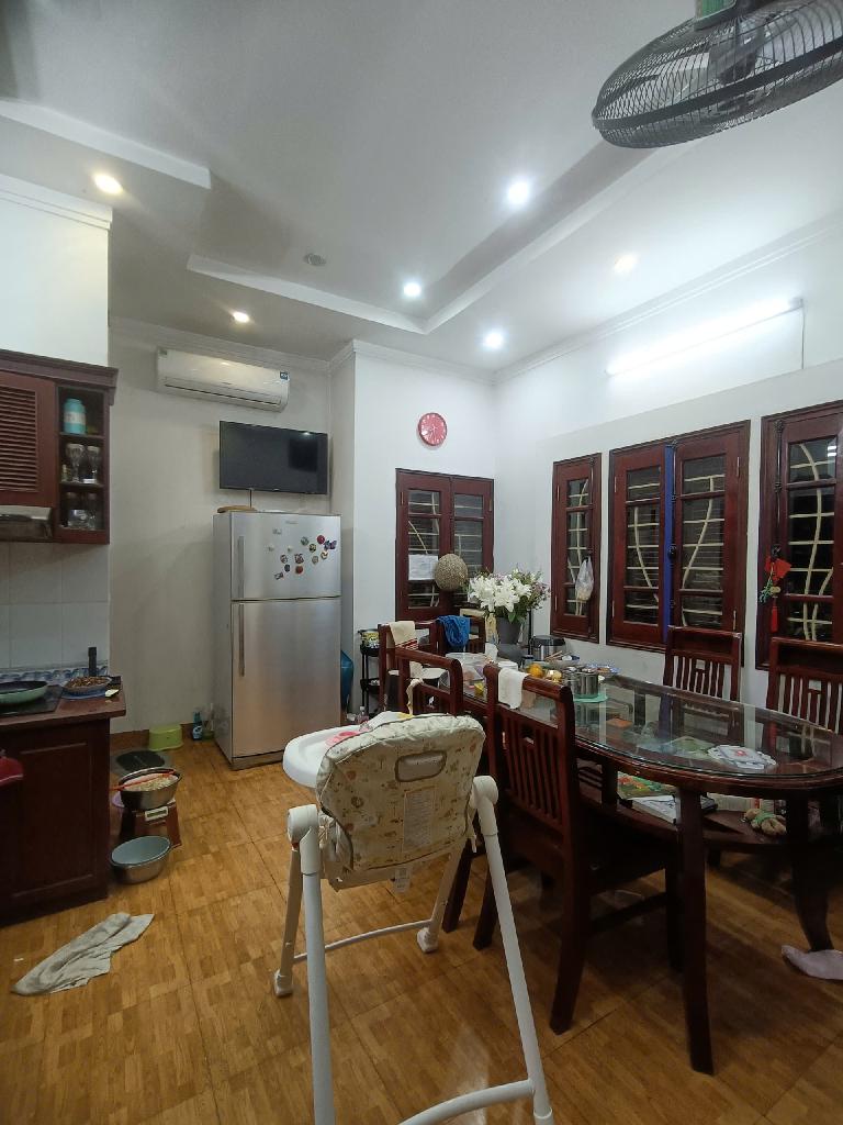 Bán nhà Nguyễn Cảnh Dị - diện tích 80m2 5 tầng - Căn góc 2 mặt thoáng - giá 47 tỷ