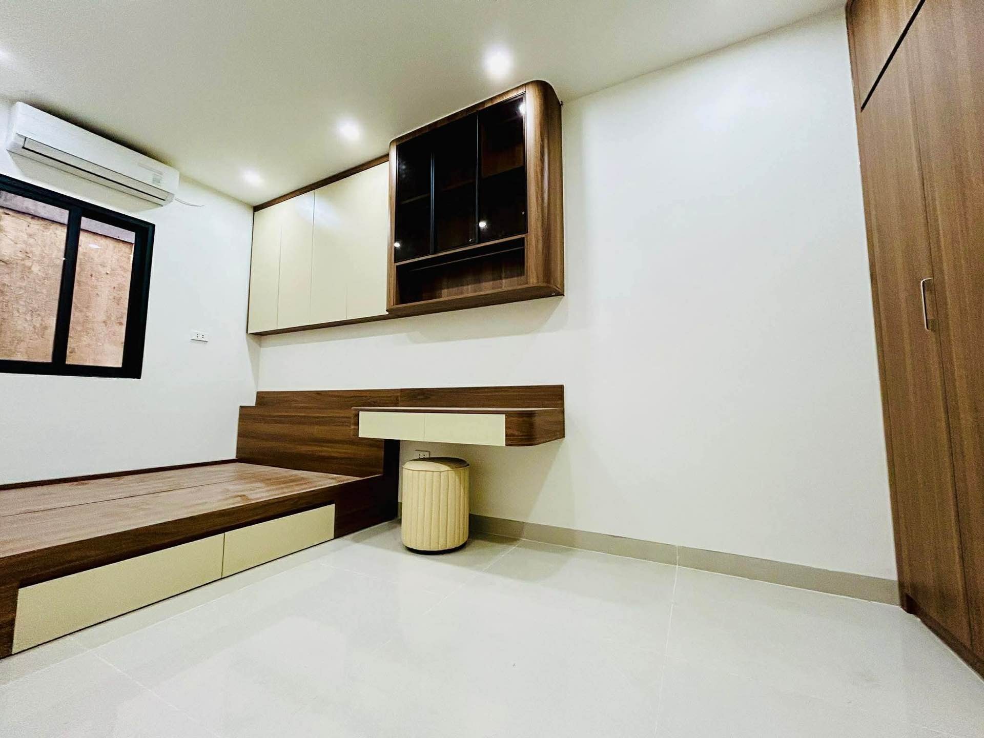 Bán nhà Ngõ Gốc Đề - diện tích 31m2 4 tầng - Nhà mới ở ngay - giá 7,5 tỷ
