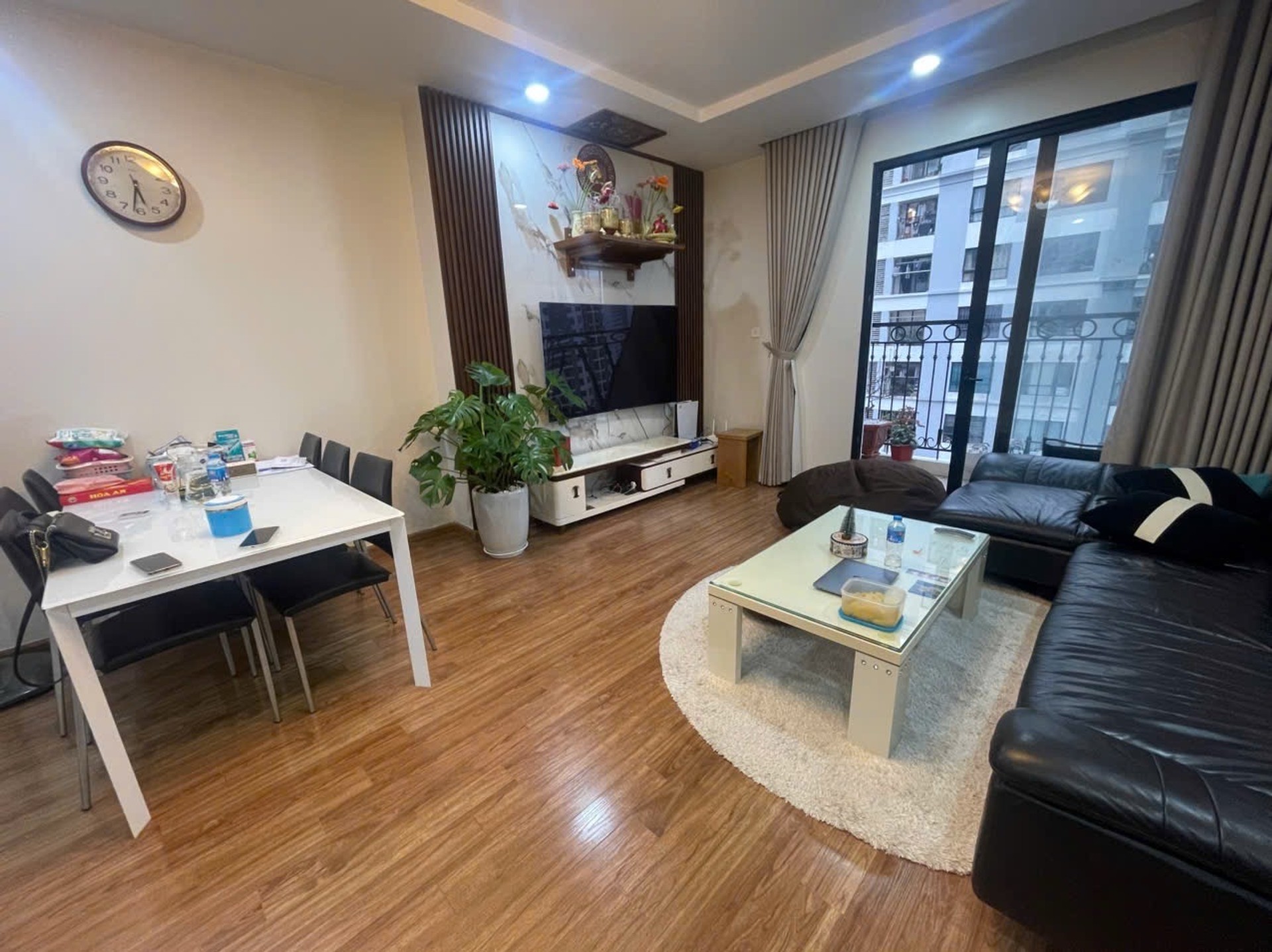 Bán nhà Minh Khai - diện tích 95m2 1 tầng - Lô góc 2 mặt thoáng - giá 13,2 tỷ